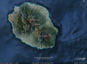 Vue satellite de l'île de La Réunion (Google Earth)